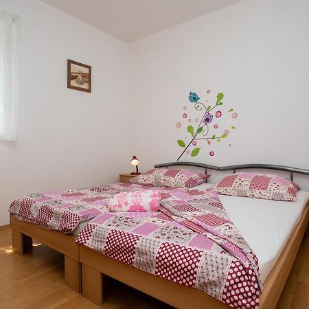Apartments Katarina Šilo Extérieur photo
