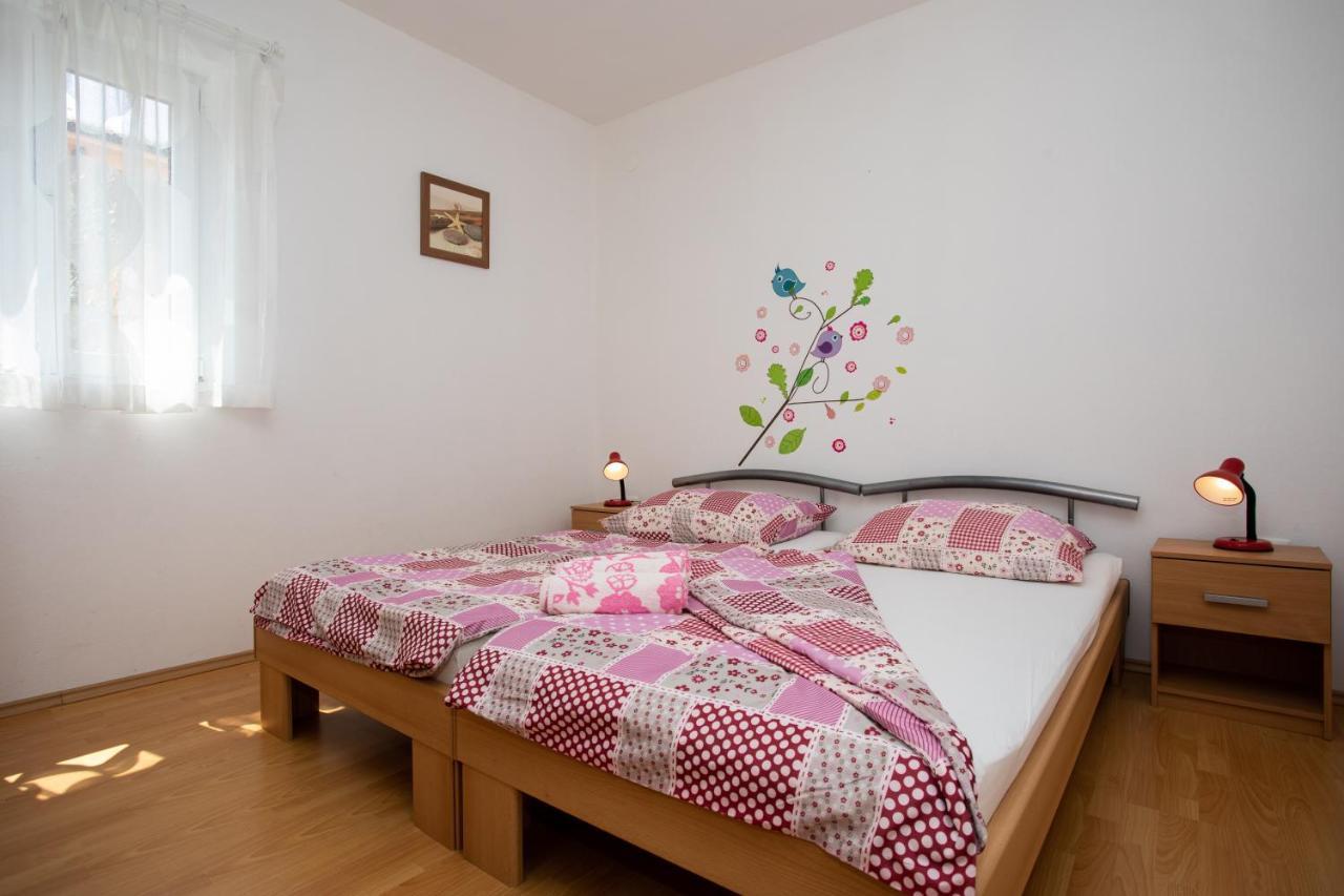 Apartments Katarina Šilo Extérieur photo
