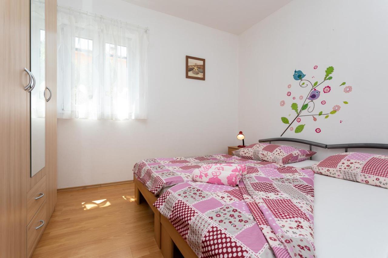 Apartments Katarina Šilo Extérieur photo