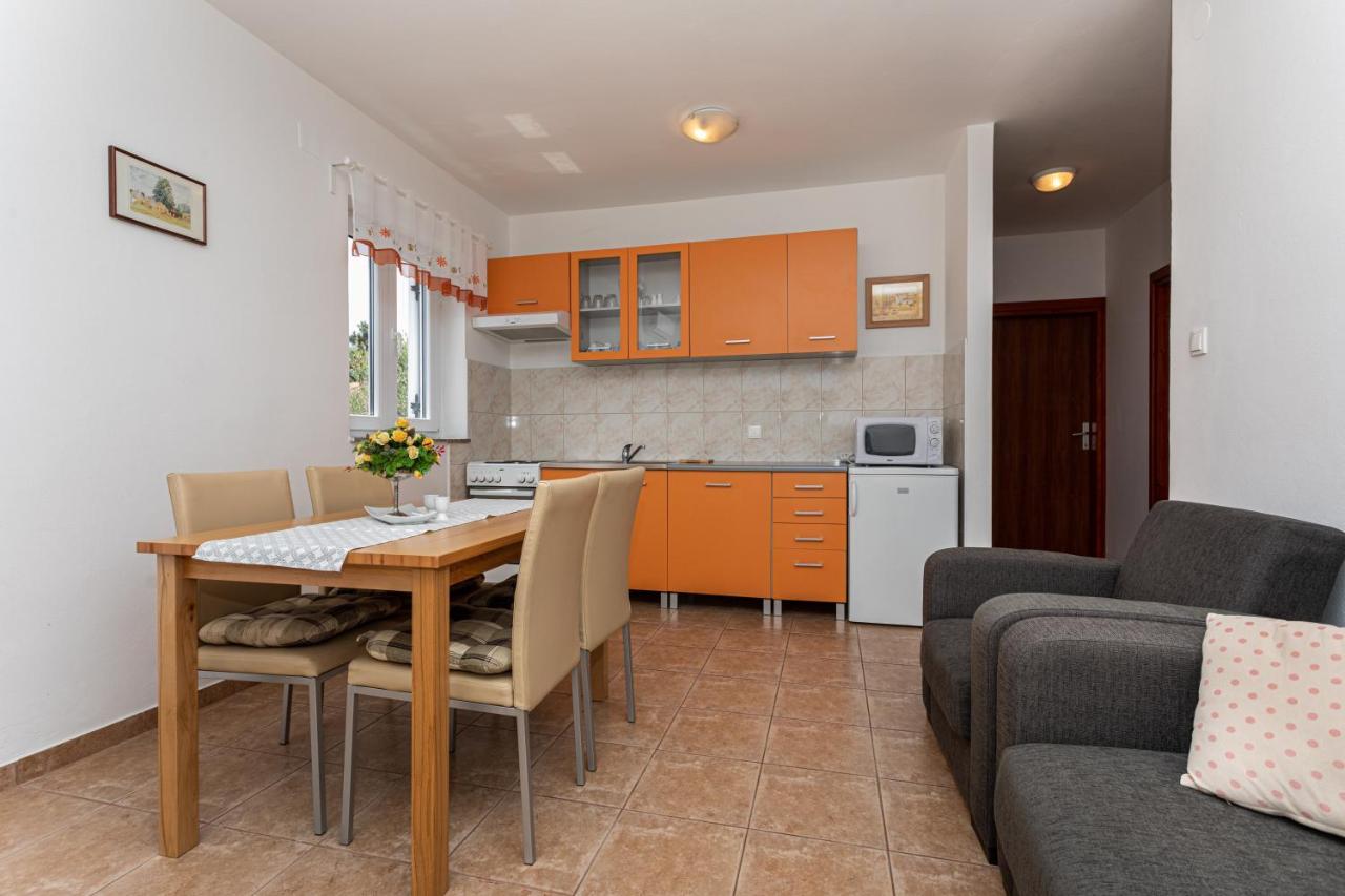 Apartments Katarina Šilo Extérieur photo