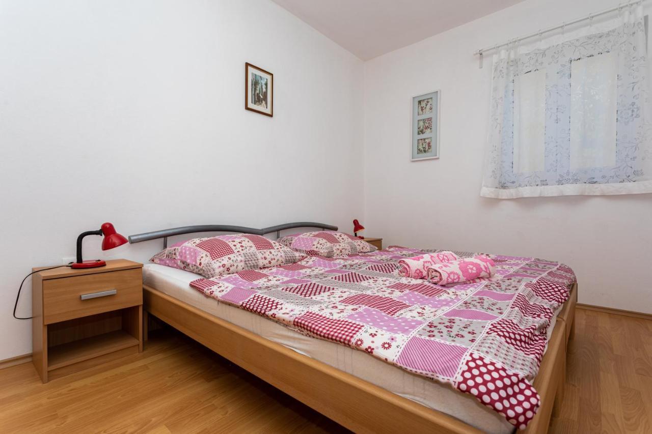 Apartments Katarina Šilo Extérieur photo