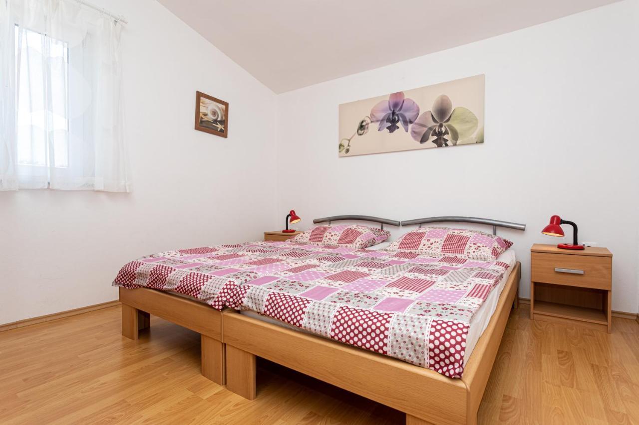 Apartments Katarina Šilo Extérieur photo